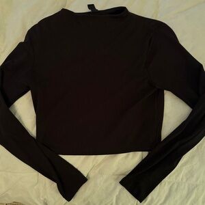 Windsor Plain Black Long Sleeve Crop Top
